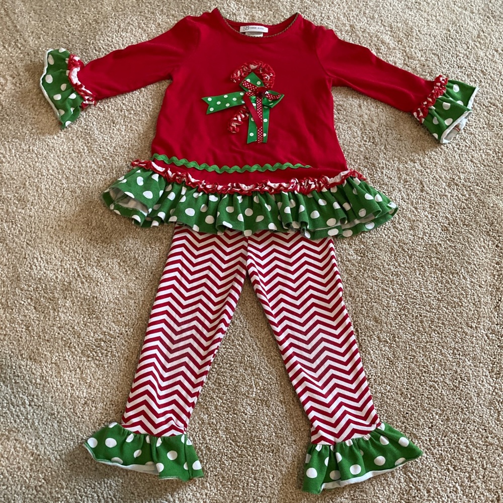 Girl’s outfit